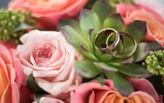 Flowers of Kingwood offers Wedding Planning